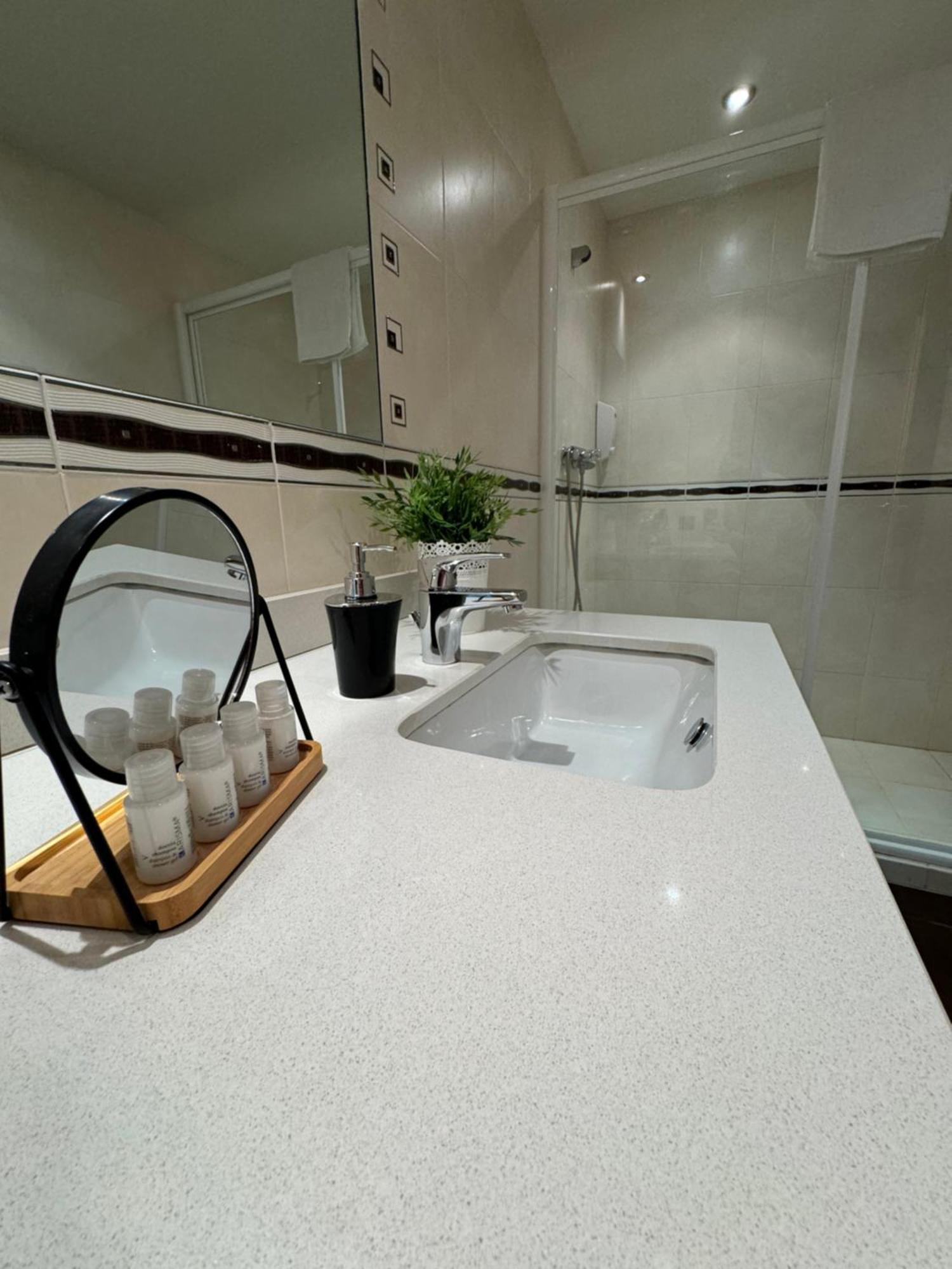 Apartamentos Turisticos Can Rocamora Aren Kültér fotó